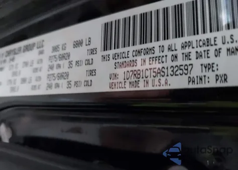 2010 Dodge Ram 1500 Slt/Sport/Trx z USA, uszkodzony, nr VIN 1D7RB1CT5AS132597